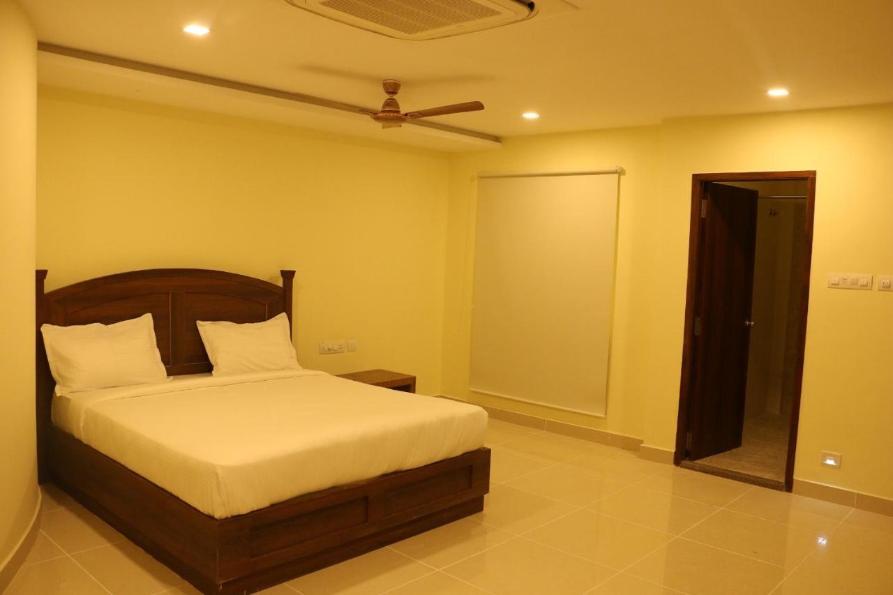 Cinemascope An Apart Hotel Chennai Exterior photo