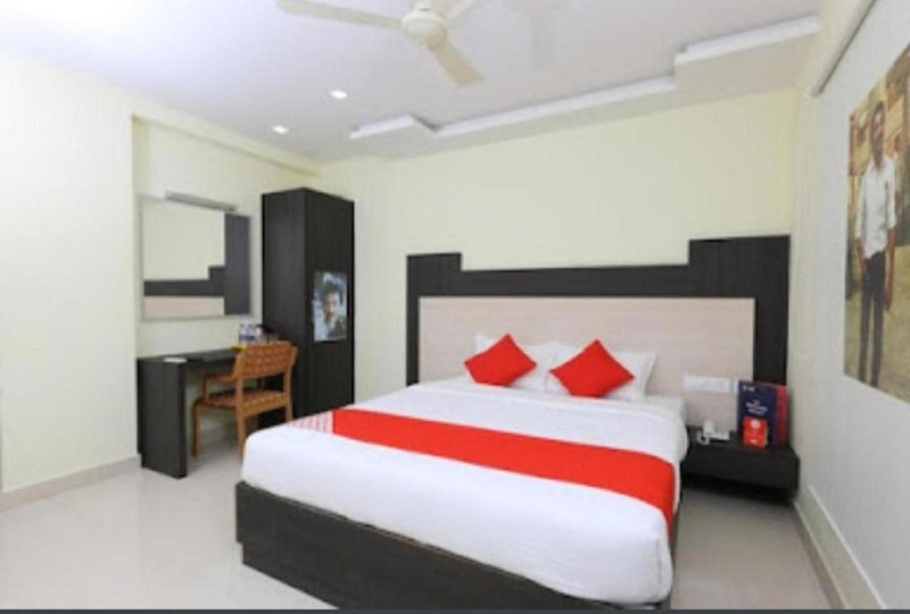 Cinemascope An Apart Hotel Chennai Exterior photo