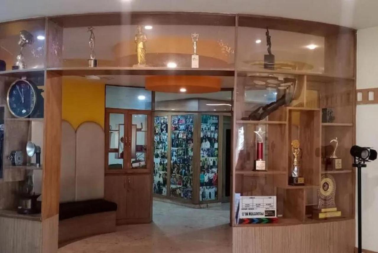 Cinemascope An Apart Hotel Chennai Exterior photo